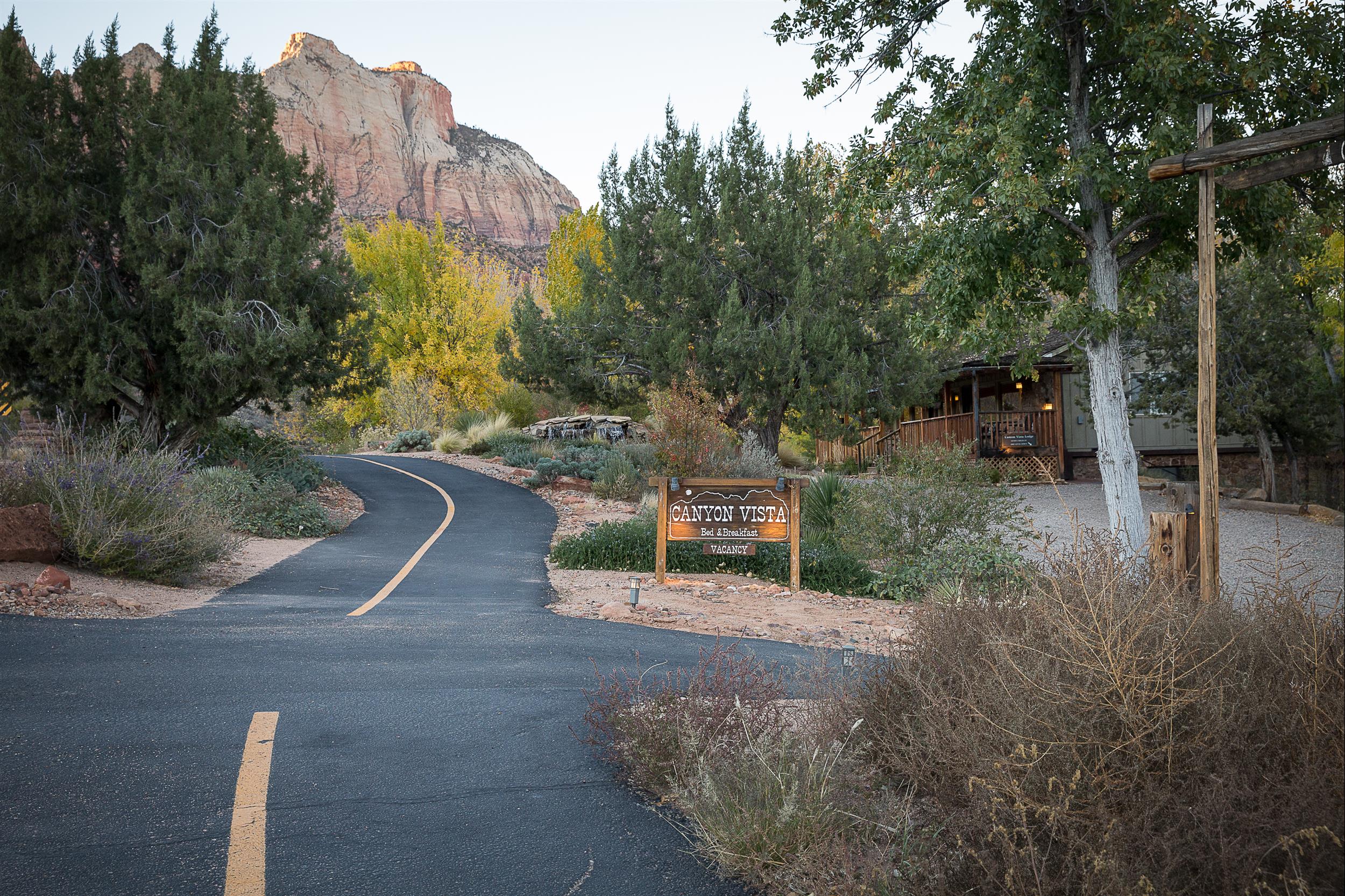 road by canyon vista